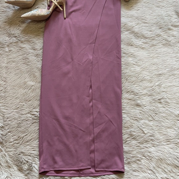 Classy Side Slit Maxi Dress - Picture 3 of 6